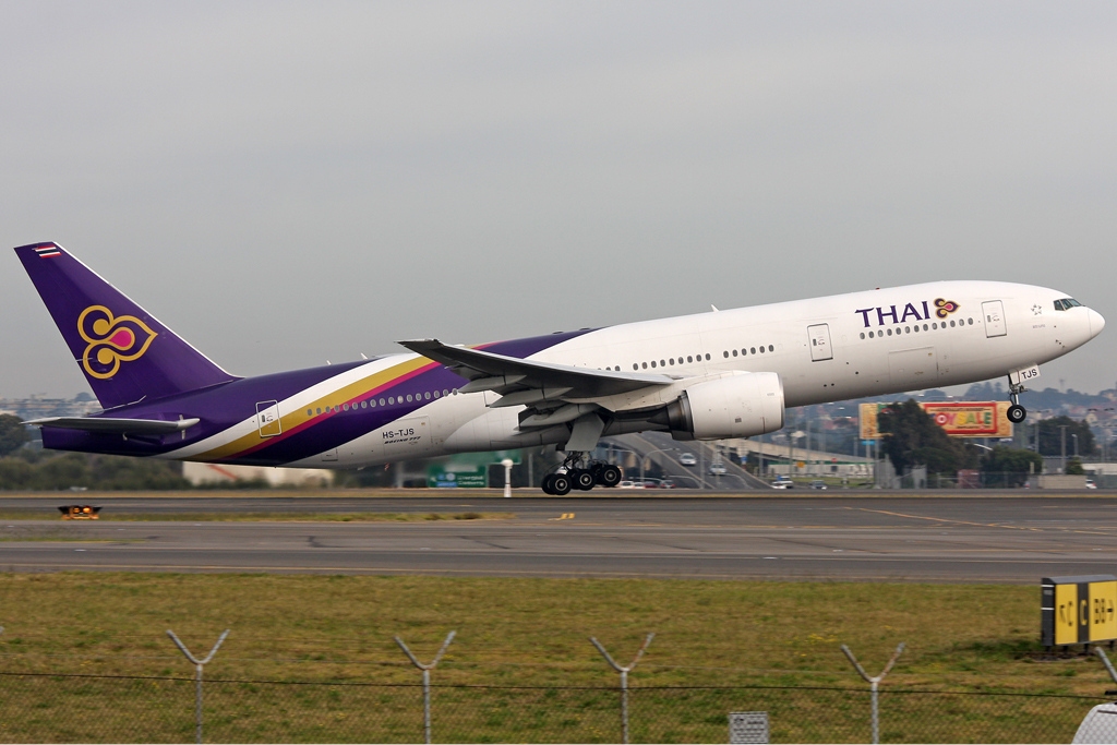 Nếu so với Thai Airways thì tình hình của hãng hàng không quốc gia Thái Lan còn bi đát hơn nhiều.